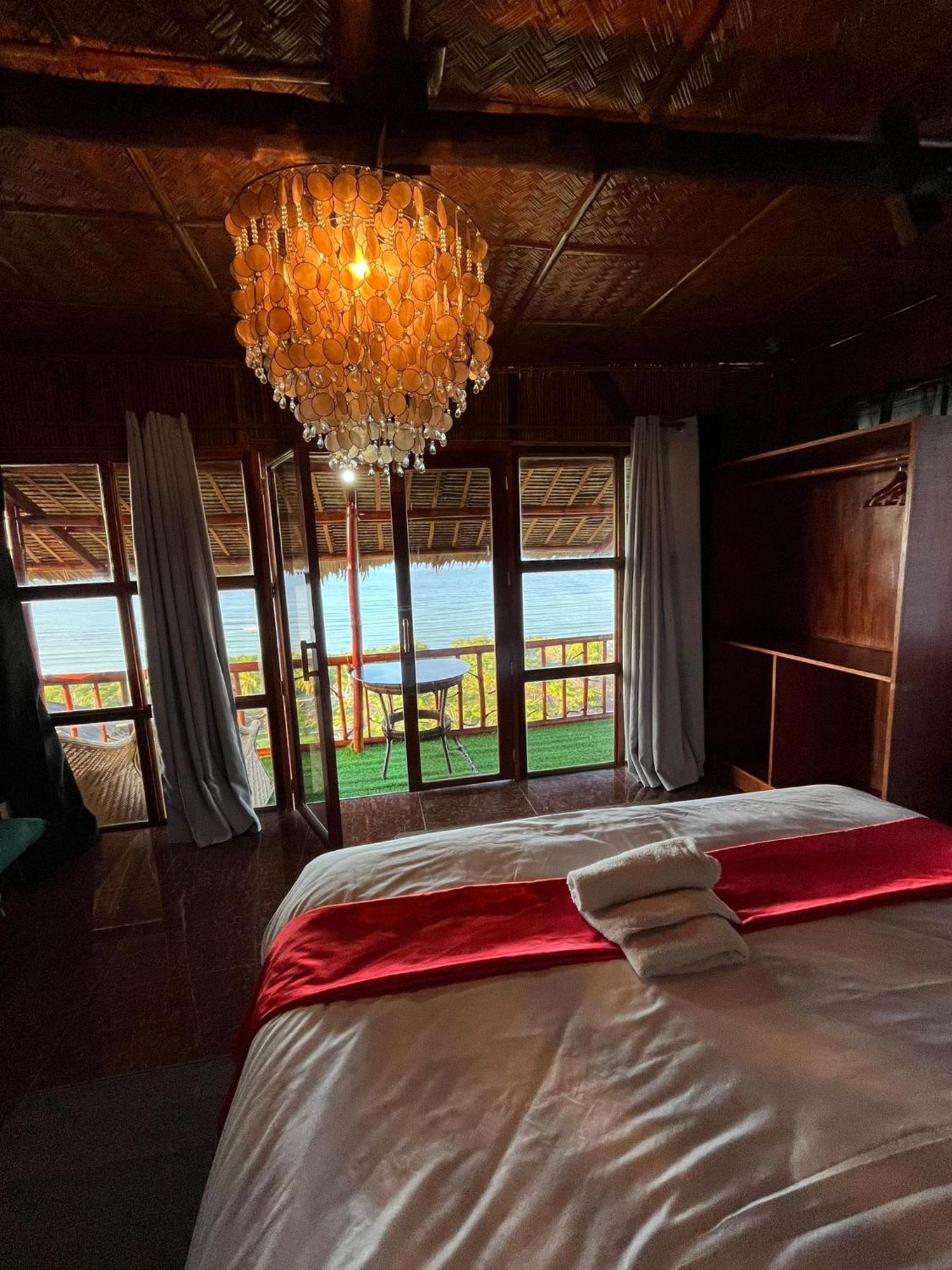 Miley Lodging Restobar New Busuanga Экстерьер фото